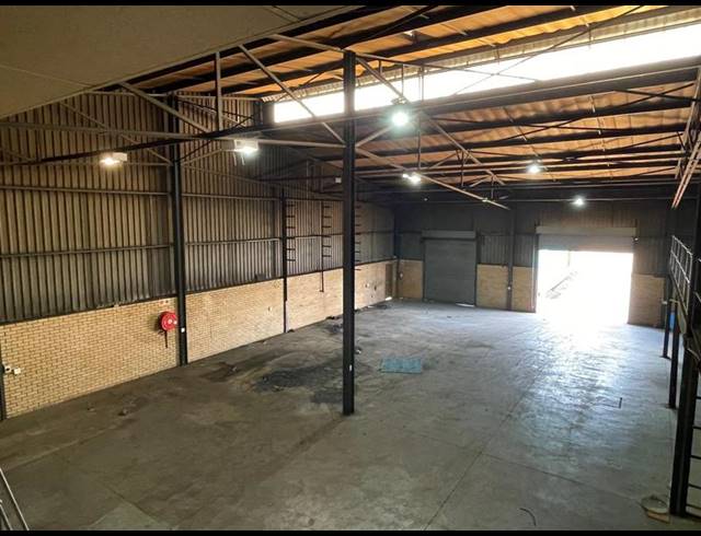 INDUSTRIAL PROPERTY TO RENT IN HENNOPS PARK INDUSTRIAL